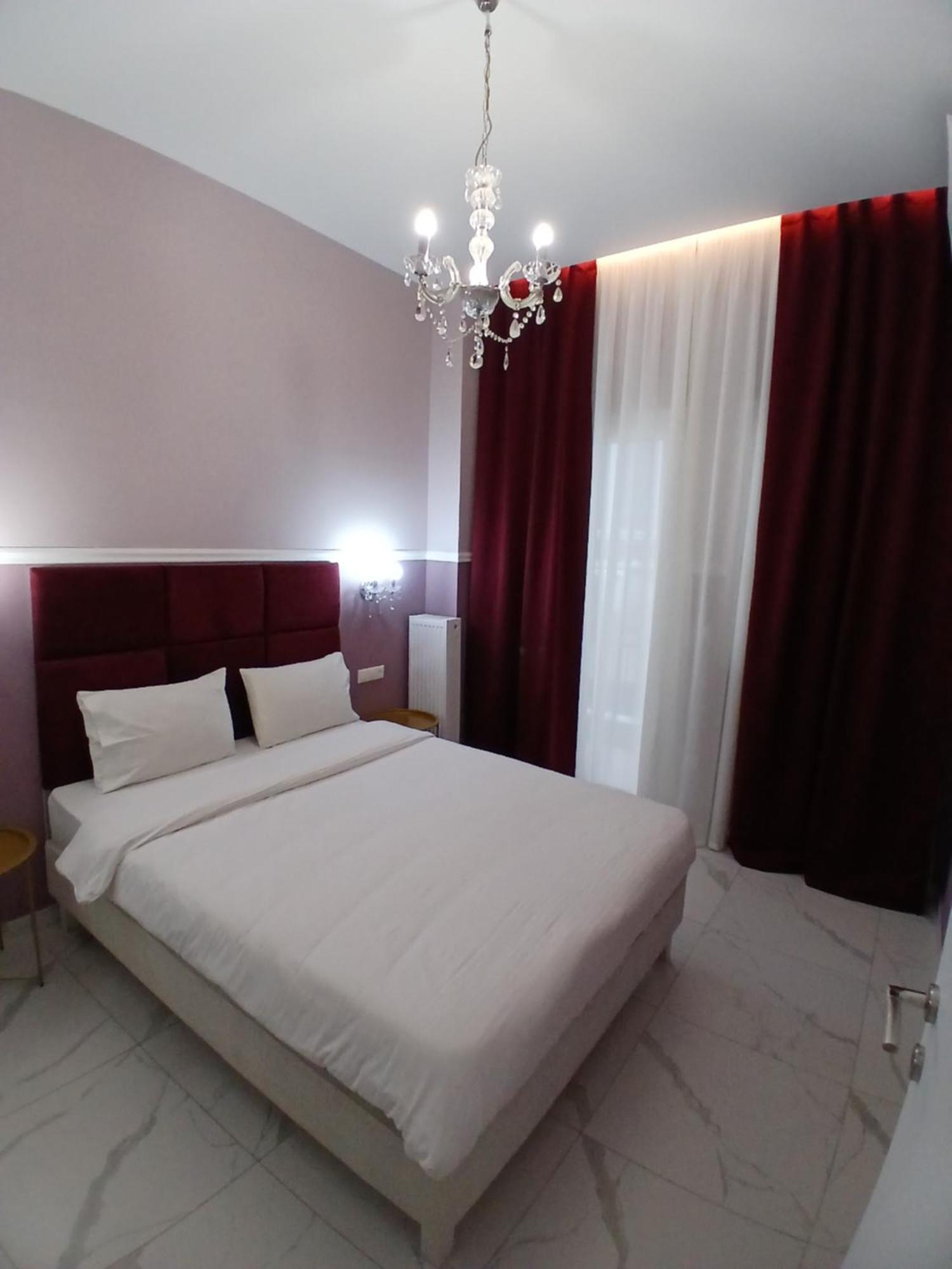 Black Onyx Comfort Suites - Timeless Design In A Heritage Building Tesalonika Bagian luar foto