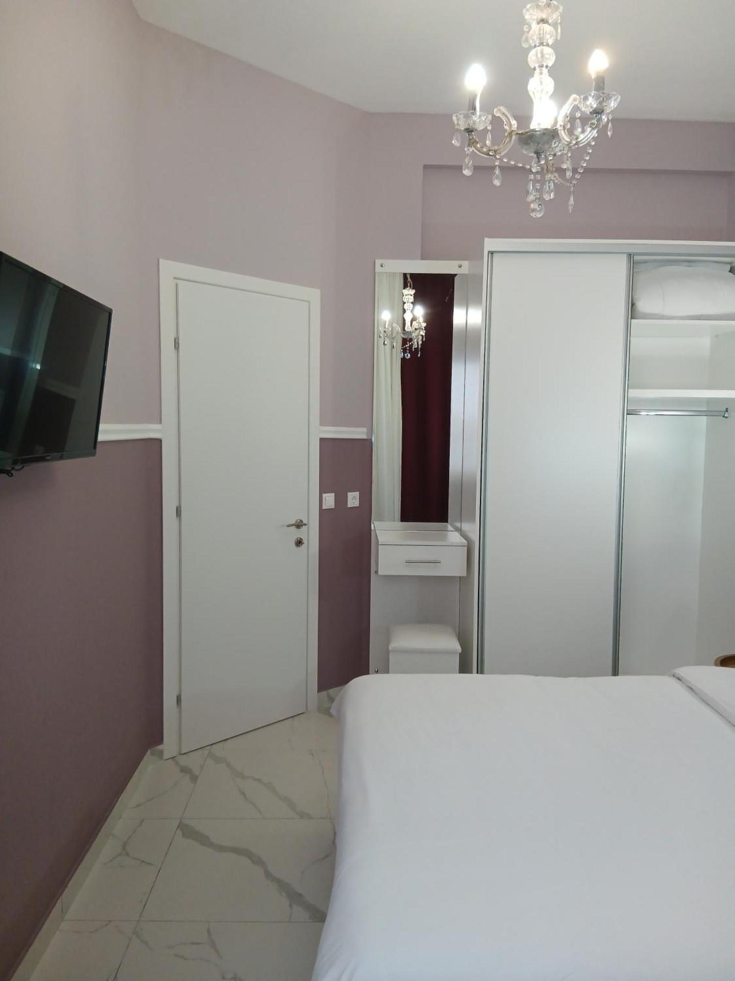 Black Onyx Comfort Suites - Timeless Design In A Heritage Building Tesalonika Bagian luar foto