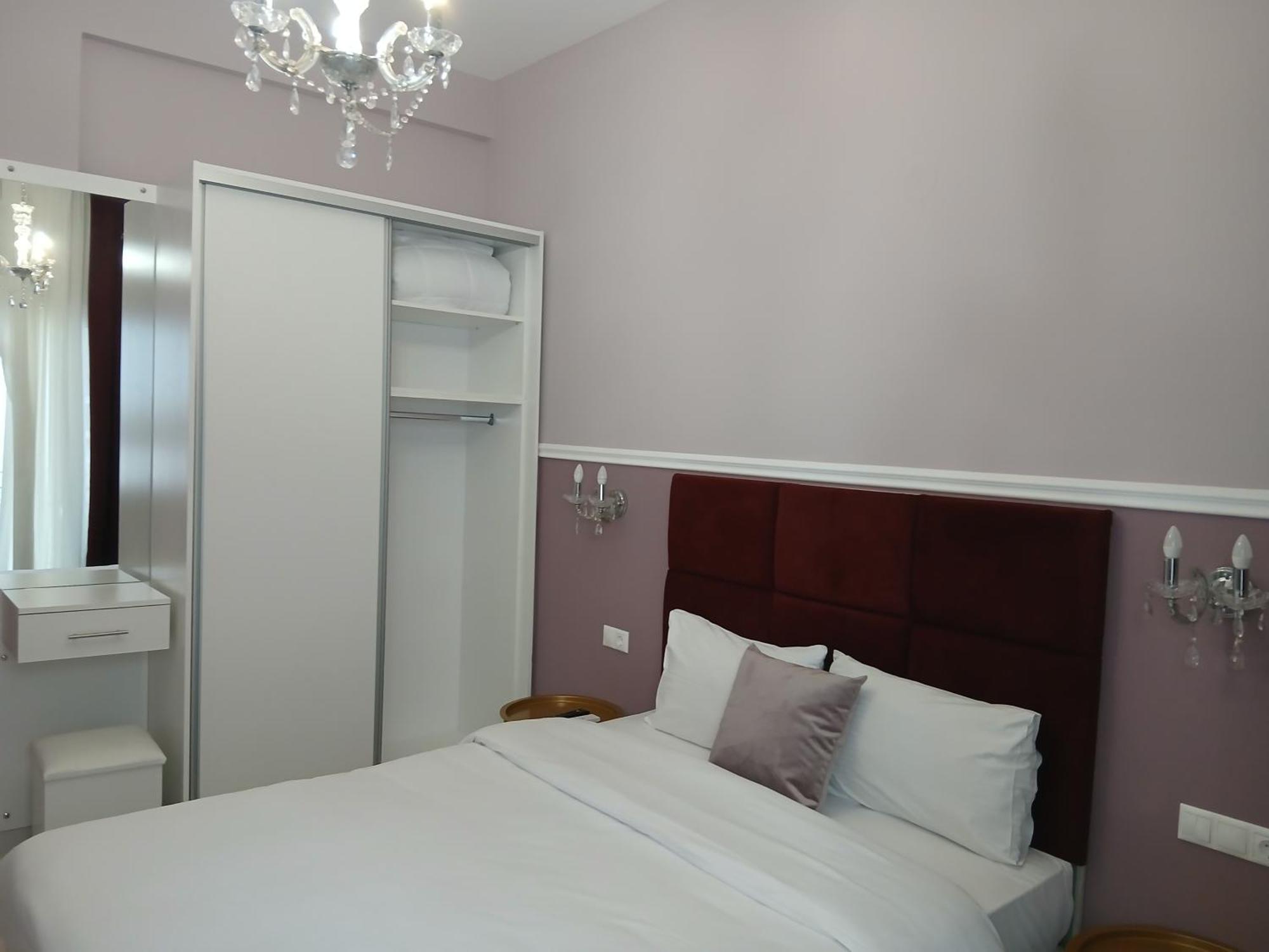 Black Onyx Comfort Suites - Timeless Design In A Heritage Building Tesalonika Bagian luar foto