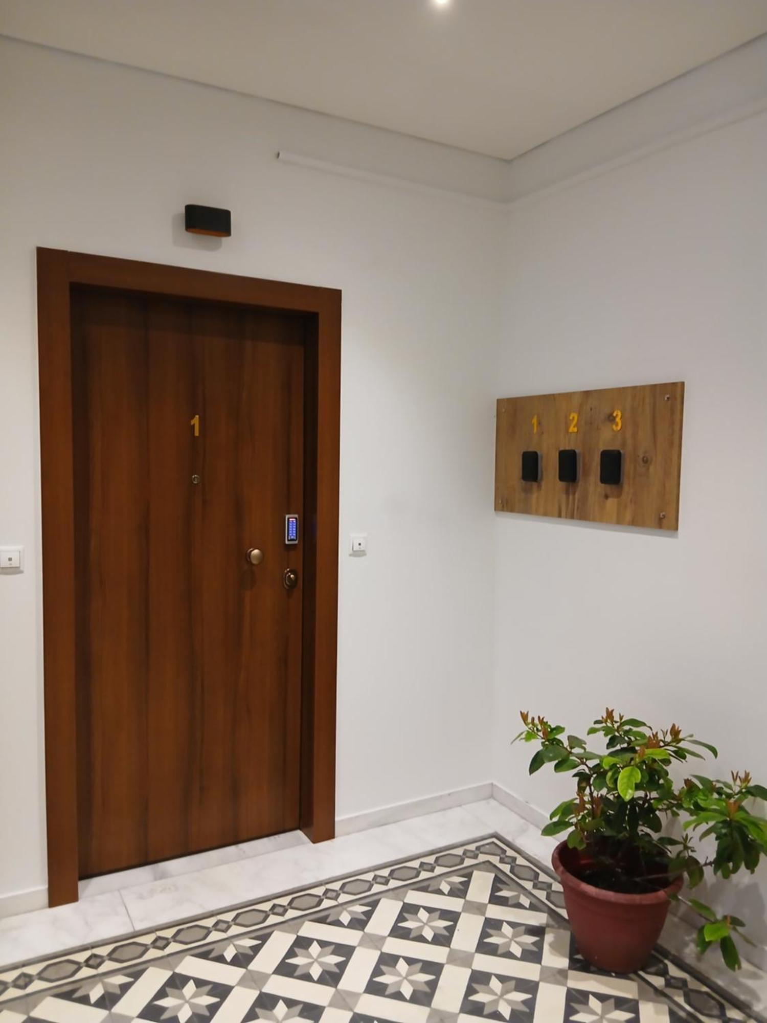 Black Onyx Comfort Suites - Timeless Design In A Heritage Building Tesalonika Bagian luar foto